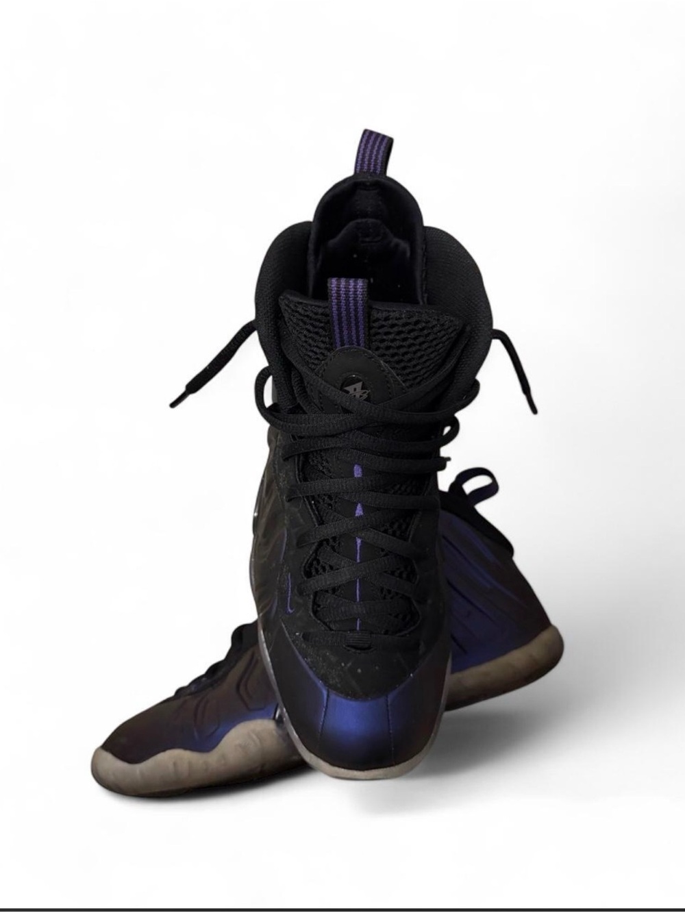 Nike Men's Black and Purple Foamposite Athletic Sneakers